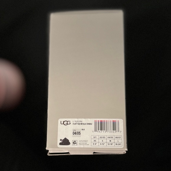 UGG Fluff Yeah Metallic Sparkle Slippers size 4-5 - Picture 5 of 5